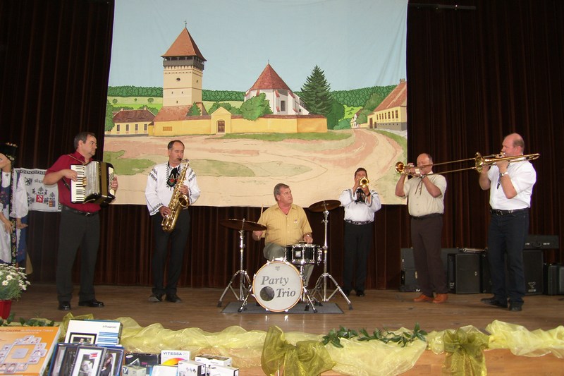 Image 7 of 24  -  102 kB