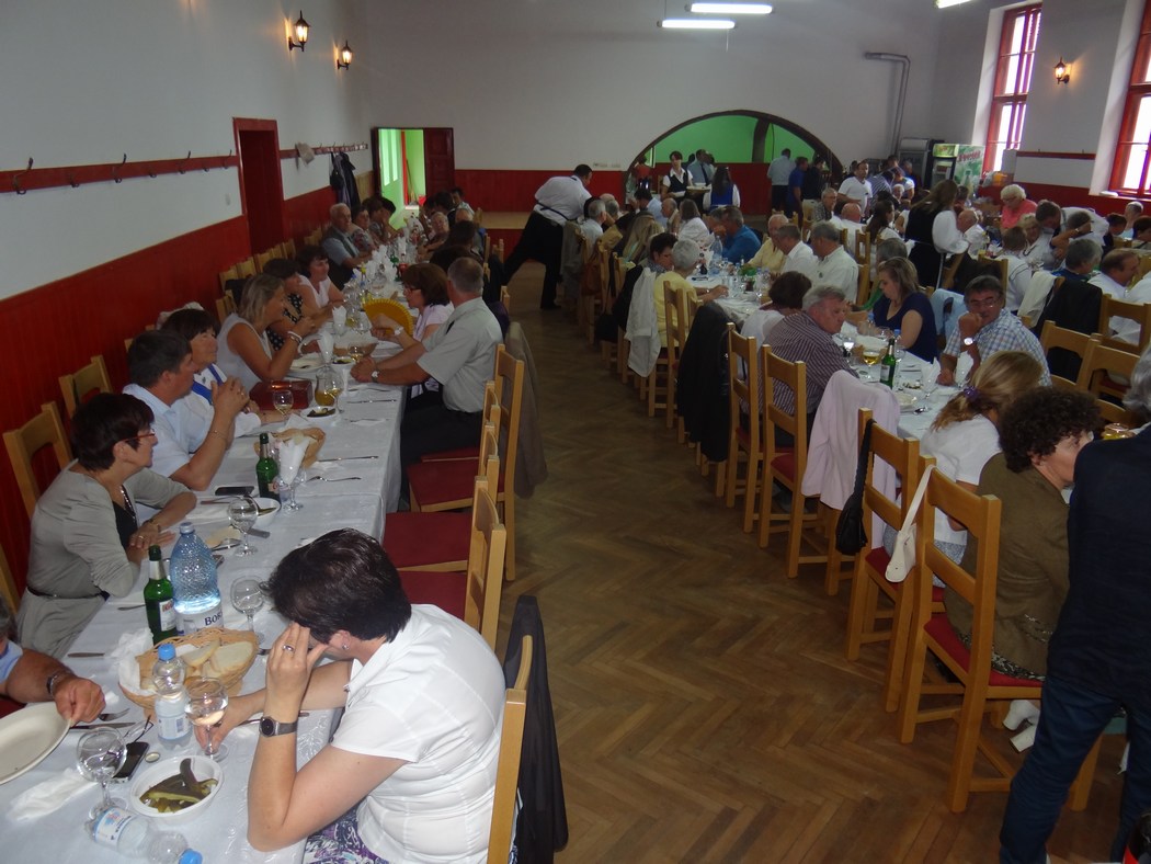 Image 58 of 92  -  169 kB