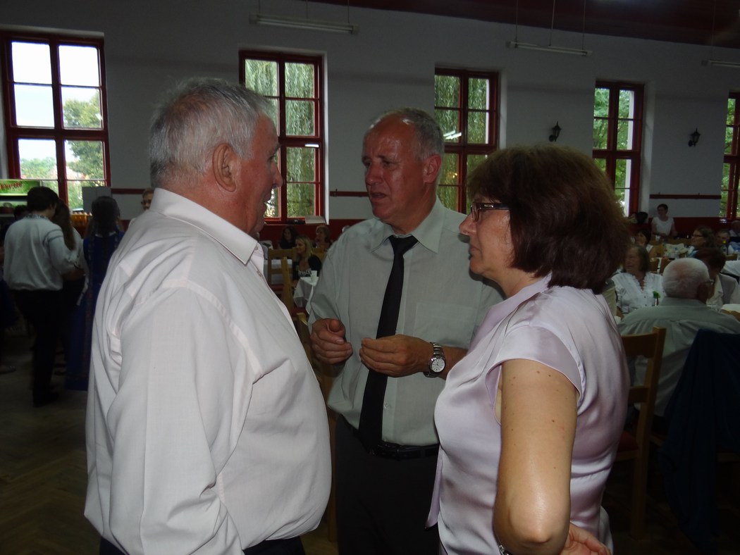 Image 75 of 92  -  126 kB